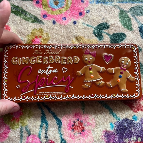 Too Faced Other - Too Faced Gingerbread Extra Spicy Eyeshadow Palette